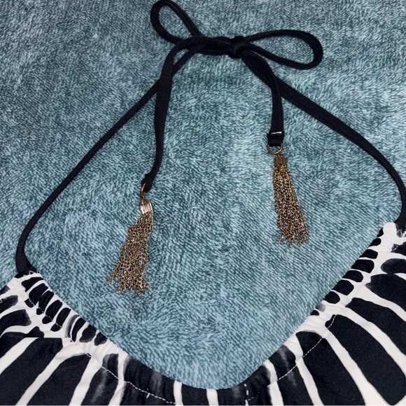 Trina Turk Algiers Halter Style Tankini Top in Black & White Size 10 - Picture 4 of 6